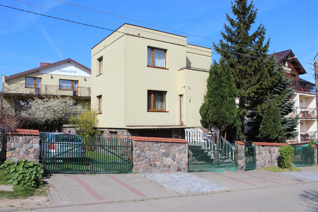 Ferienwohnung Dw Komandor Władysławowo Exterior foto